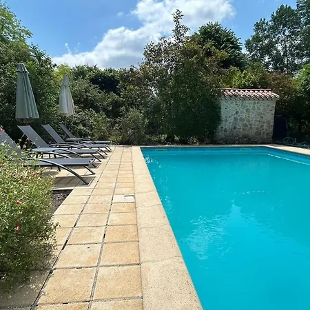 بيت للعطل Domaine De Gargoris, Luxe, Piscine & Nature Pont-du-Casse